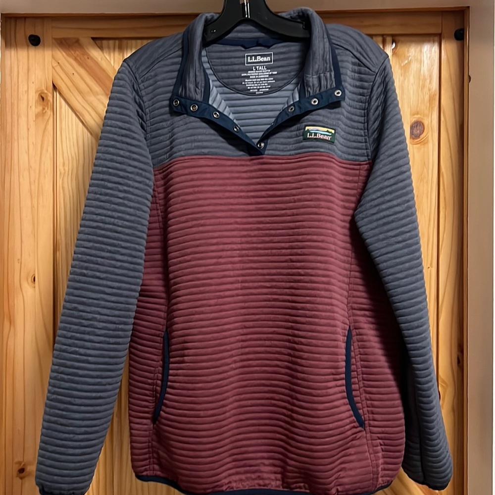 L.L. Bean Pullover